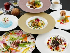 夕食イメージ画像　創作フレンチ<br />
食事場所　10Fレストラン<br />
<br />
管理番号：2002